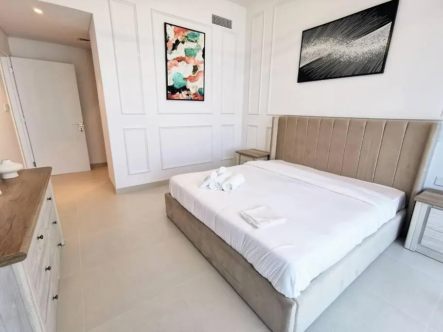 Like Home - 3704 Modern 2Br In The Grand With Amazing View Dubai Appartamento