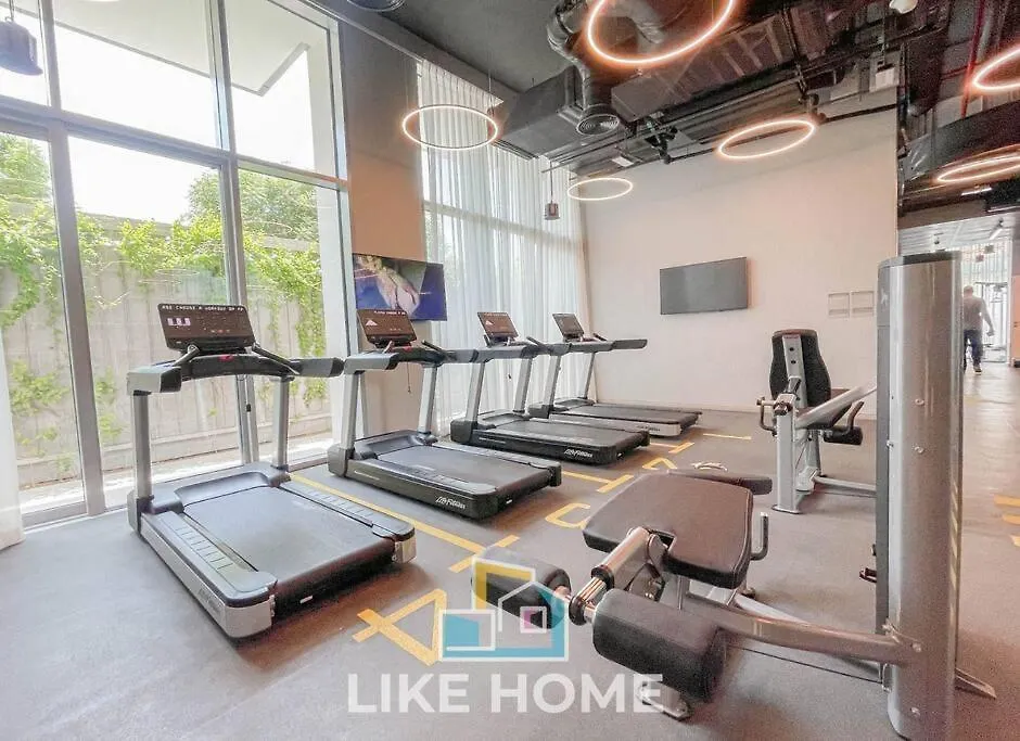 Appartamento Like Home - 3704 Modern 2Br In The Grand With Amazing View Dubai